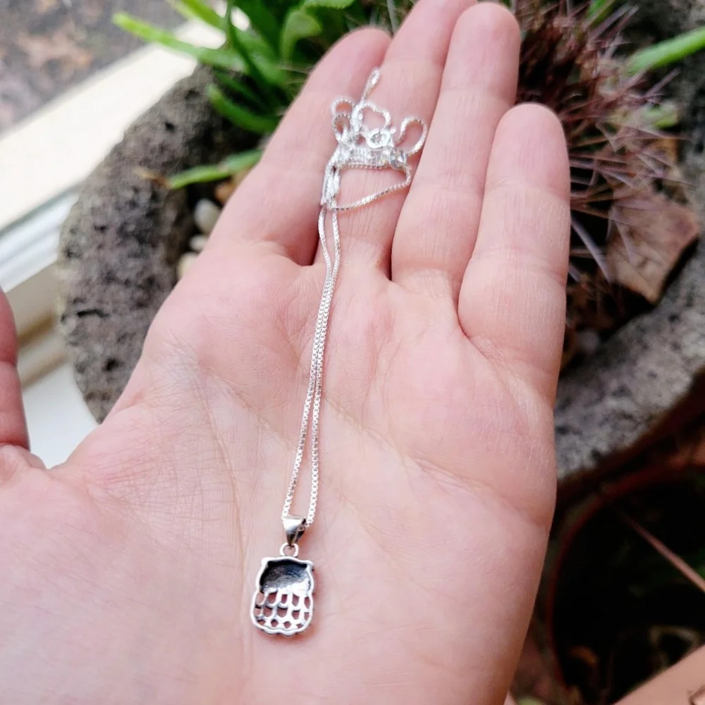 Handmade New 925 Sterling Silver Dainty Owl Necklace - Picture 7 of 7